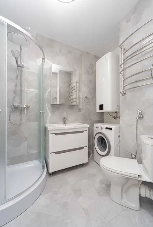 продажа трехкомнатной квартиры номер A-167325 в Приморском районе, фото номер 18